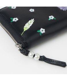 UNBILLION ペルケ perche / ボタニカルフラワー刺繍ラウンドパームフィットウォレット
