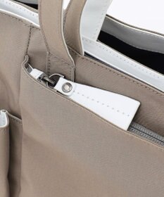 Y'SACCS 【Y'SACCS Gene Line】ロット トートバッグ Medium