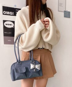 WEGO チャーム付きボストンバッグ