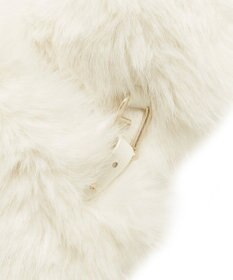 MOONBAT 【WEB限定】FURLA ベルト付きリッチフェイクファーマフラー