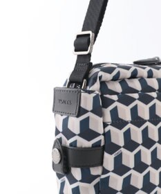 Y'SACCS キュービックモノグラム　スクエアショルダー