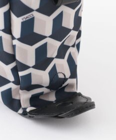 Y'SACCS キュービックモノグラム　スクエアショルダー