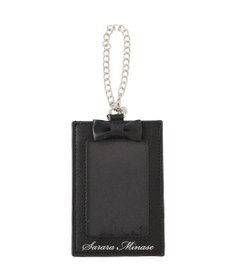Maison de FLEUR Fチャームキルティングパスケース