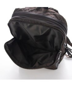 Y'SACCS ナイロンリュックサック