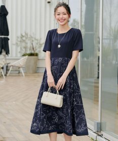 Tiaclasse 【小倉優子さん着用・新色追加・洗える】モノトーンフラワープリントワンピース
