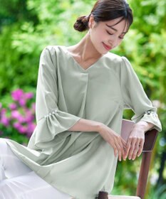 Tiaclasse 【洗える】タックフレアパール付き袖チュニックブラウス