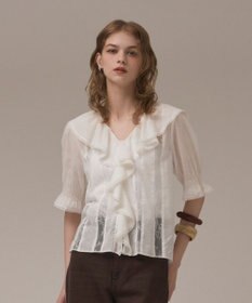 GRACE CONTINENTAL コットンフリルカラーブラウス