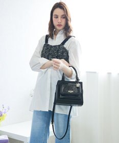 style code 【MERCURYDUO/マーキュリーデュオ】メタリッククラック調型押し フラップハンドバッグ