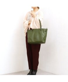 UNBILLION アトランタ ATLANTA / 牛革ハトメあおりトートL