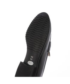 ing <ing>チェーンモチーフローファー