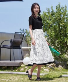 Tiaclasse 【小倉優子さん着用・新色追加・洗える】モノトーンフラワープリントワンピース