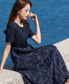 Tiaclasse 【小倉優子さん着用・新色追加・洗える】モノトーンフラワープリントワンピース