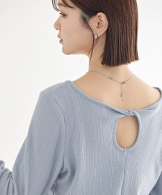 earth music&ecology 【前後2WAY】ツイストカットアウトプルオーバー