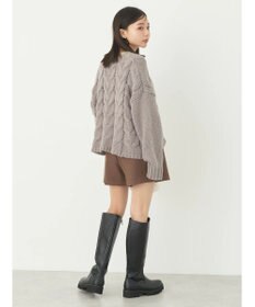 earth music&ecology ローゲージ手編み風ケーブルプルオーバー