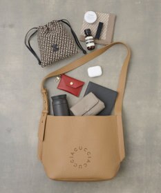 IACUCCI ルオータ ミディアムショルダー ALCE