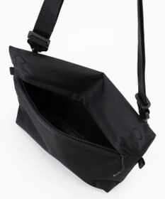 Y'SACCS 【DRY Pack】防水フラップショルダー