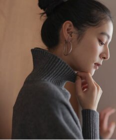 組曲 S ウールカシミヤミックス ロールネックニット