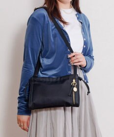 ACE BAGS & LUGGAGE HAyU × ace.  ユッカ ショルダーバッグ 17831