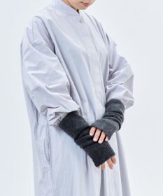 AND WOOL 〈上質な素材と手仕事から生まれた優しいニット〉カシミヤ100%アームウォーマー