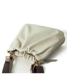 PELLE BORSA ミドルサイズショルダー W Face 4658 チアーズ