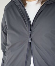 F/ACSION YUKIZURI ダウンジャケット