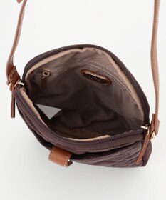 LA BAGAGERIE グリッドキルティングショルダー