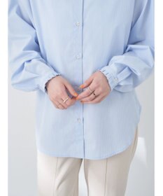 earth music&ecology Ｔ／Ｃ　スタンドフリルブラウス