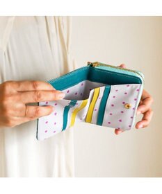 tsumori chisato CARRY クラフトフラワー ラウンドファスナー折り財布　花柄　牛革　日本製