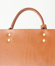 JOSEPH ABBOUD MOUNTAIN フルタンニンベジタブルレザーチェア