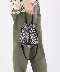 LeSportsac DRAWSTRING BUCKET XBODY/ニュートラルレオパード