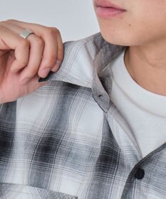 WEGO 【ユニセックス着用ITEM/MLサイズ展開】イラストオンブレチェックシャツ（SS）