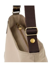 IBIZA ディアリオ　ナイロン　ショルダーバッグ