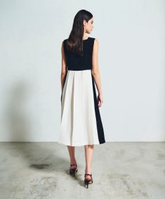 GRACE CONTINENTAL ラインバイカラードレス