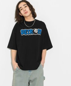 WEGO 【ユニセックス着用ITEM/ネックレス付き】アクセ付きグラフィックT（S）