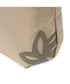 IBIZA ディアリオ　ナイロン　ショルダーバッグ