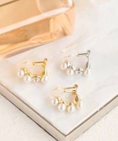 Phoebe 〈シリーズ累計販売15000点突破！〉〈痛くないシリーズ〉ノーブルパールシャインエアリーイヤリング シルバー