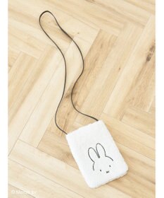 Green Parks ｍｉｆｆｙ／ボアスマホショルダー