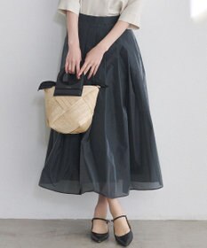 23区 【先行予約】シアーメモリータフタフレア スカート