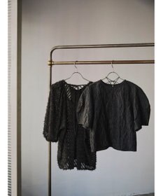 Green Parks AnriettMusee カットジャガードタックブラウス