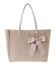 Maison de FLEUR リボンチャーム付き3ルームトートバッグ