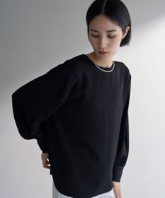 UNFILO ドレープサテンブラウス