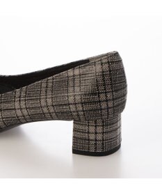 Riz raffinee <Riz raffinee>スクエアトゥプレーンパンプス