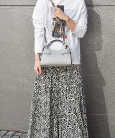 INTER-CHAUSSURES 【LORISTELLA】シュリンクレザーハンドバッグ