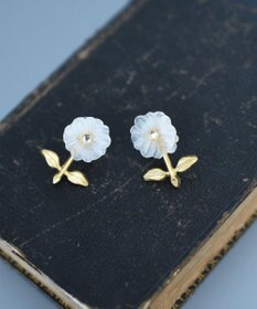 monshiro ダリアプチピアス