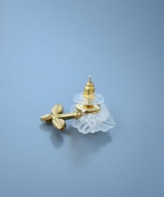 monshiro ダリアプチピアス