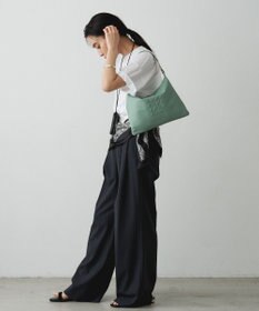 russet エンボスモノグラムショルダーバッグ(CE-1547)