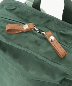 Y'SACCS 撥水ナイロンテープデザインスクエアバックパック