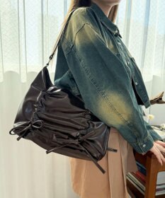 WEGO ギャザーリボンハーフムーンバッグ