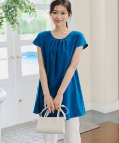 Tiaclasse 【本革】ショルダーストラップ付きスクエアミニバッグ