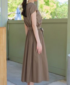 Tiaclasse 【トップス&スカートセット・洗える】ストレッチタフタセットアップ